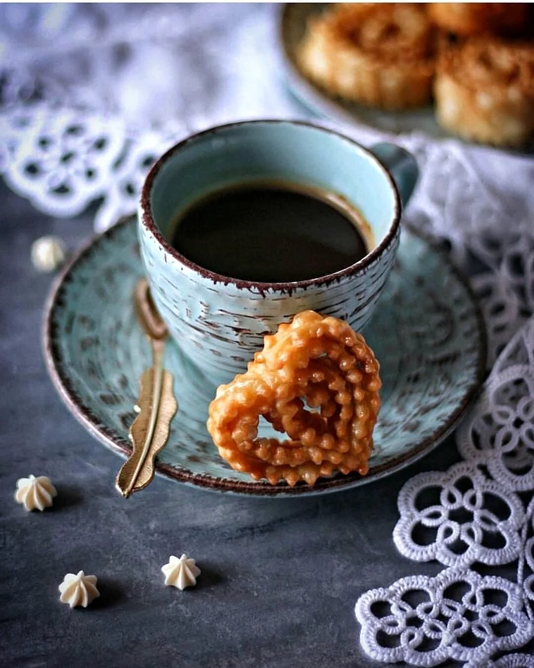 Кофе красиво печенье