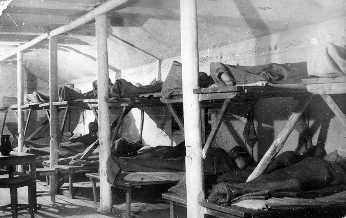 Колыма лагеря ГУЛАГА бараки в 1930