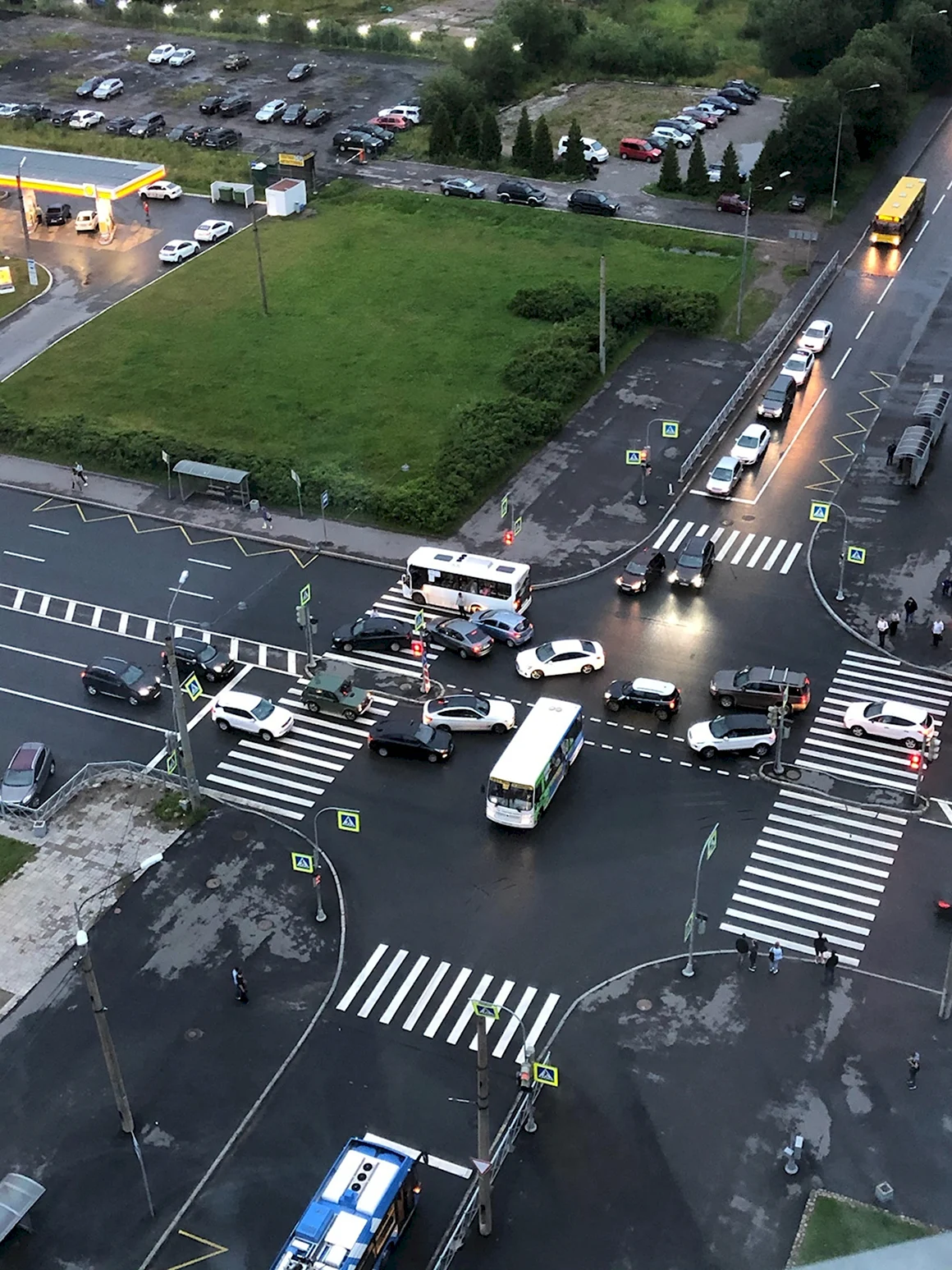 Комендантский проспект перекресток