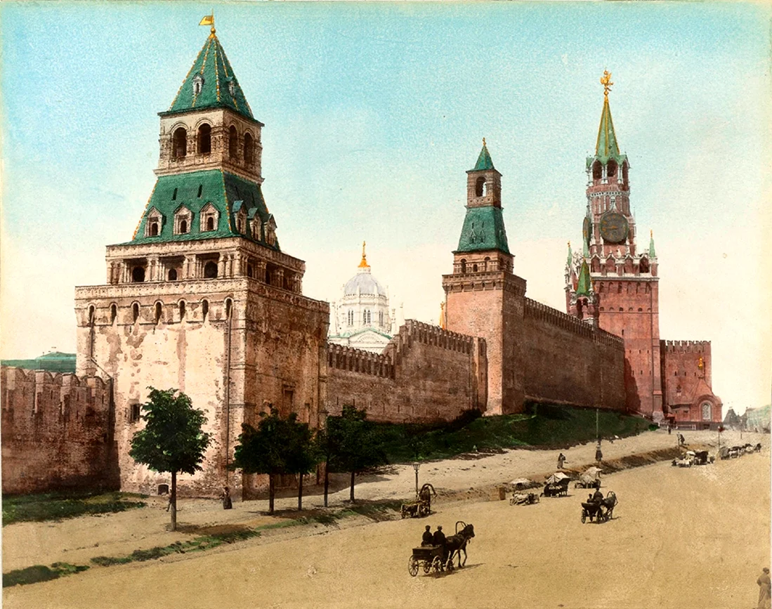 Константино-Еленинская башня Московского Кремля