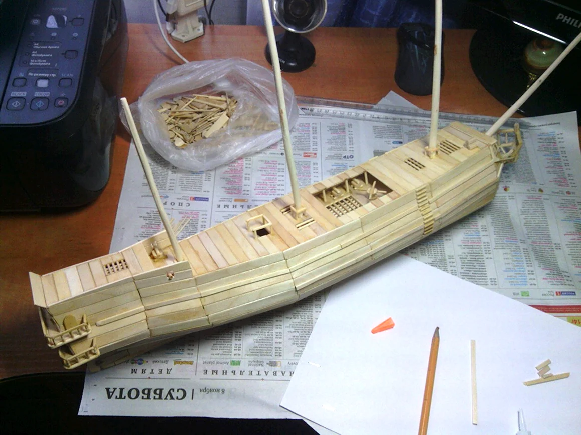 Корабль из палочек от мороженого