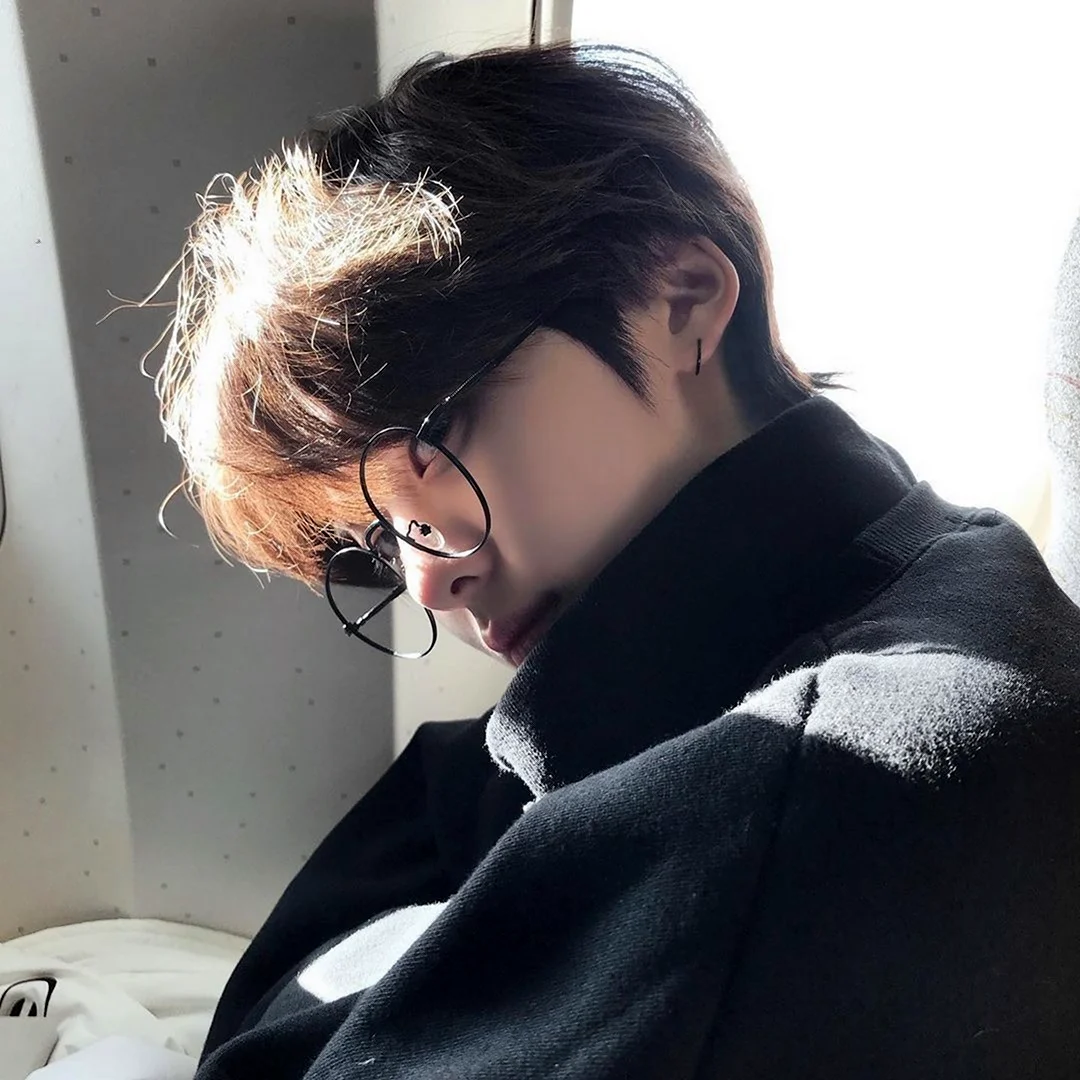 Корейский парень ulzzang boy