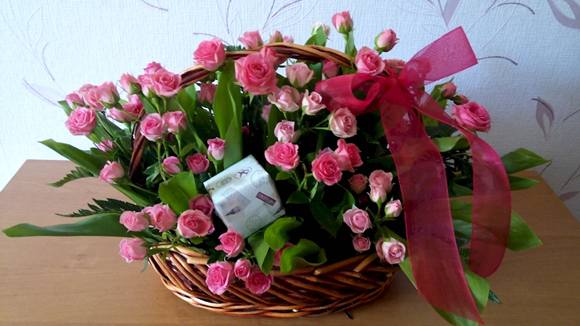Корзина с цветами