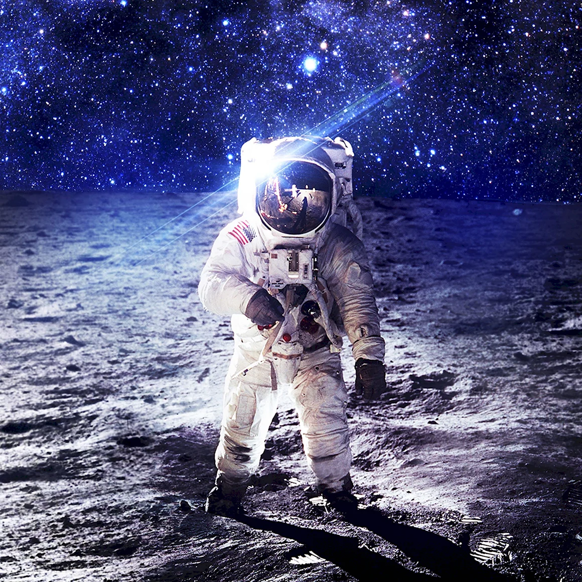 Космонавт