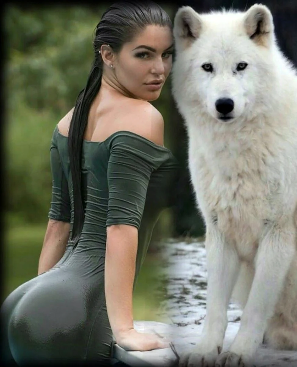 Красивые женщины и животные