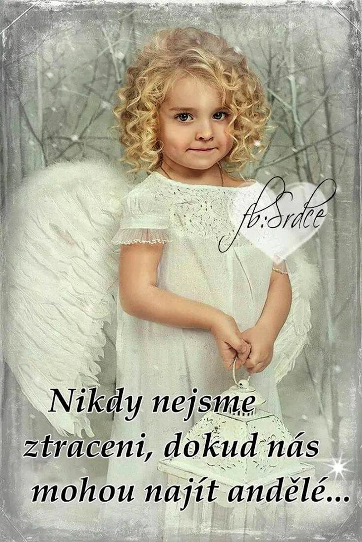 Красивый ангел ребенок