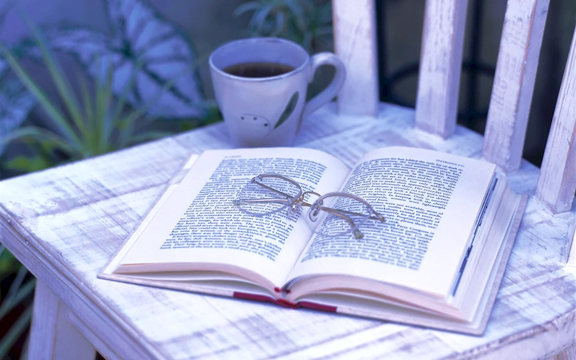Красивый фон с книгами