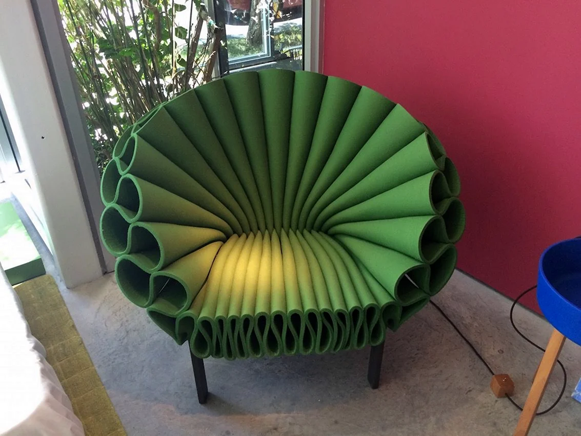 Кресло Peacock Cappellini