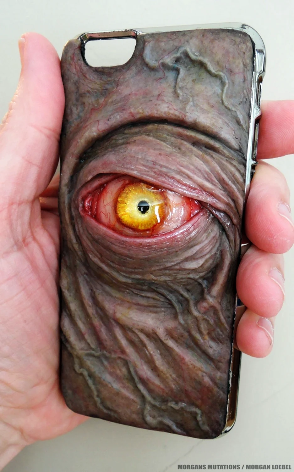 Криповые чехлы для iphone Morgan