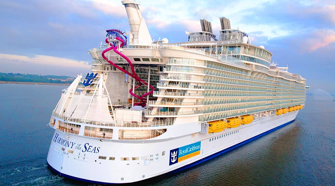 Круизный корабль Harmony of the Seas