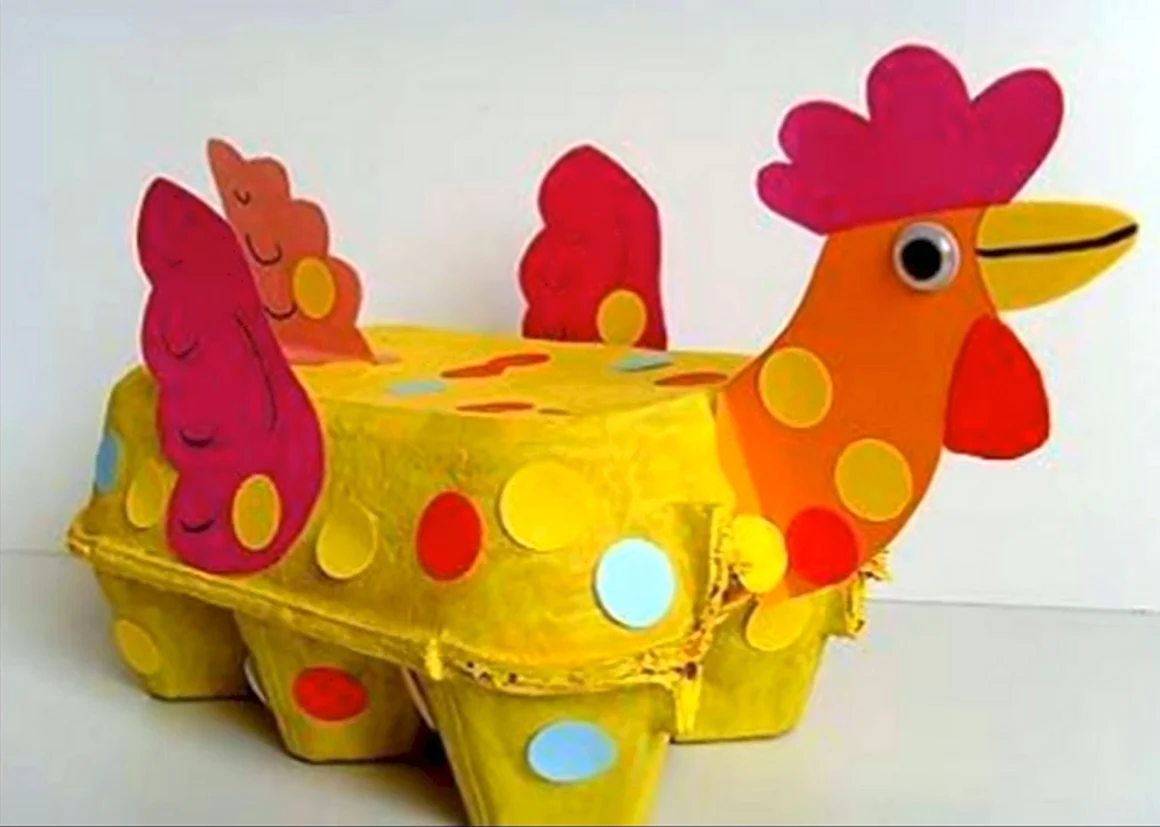 Курица из картона