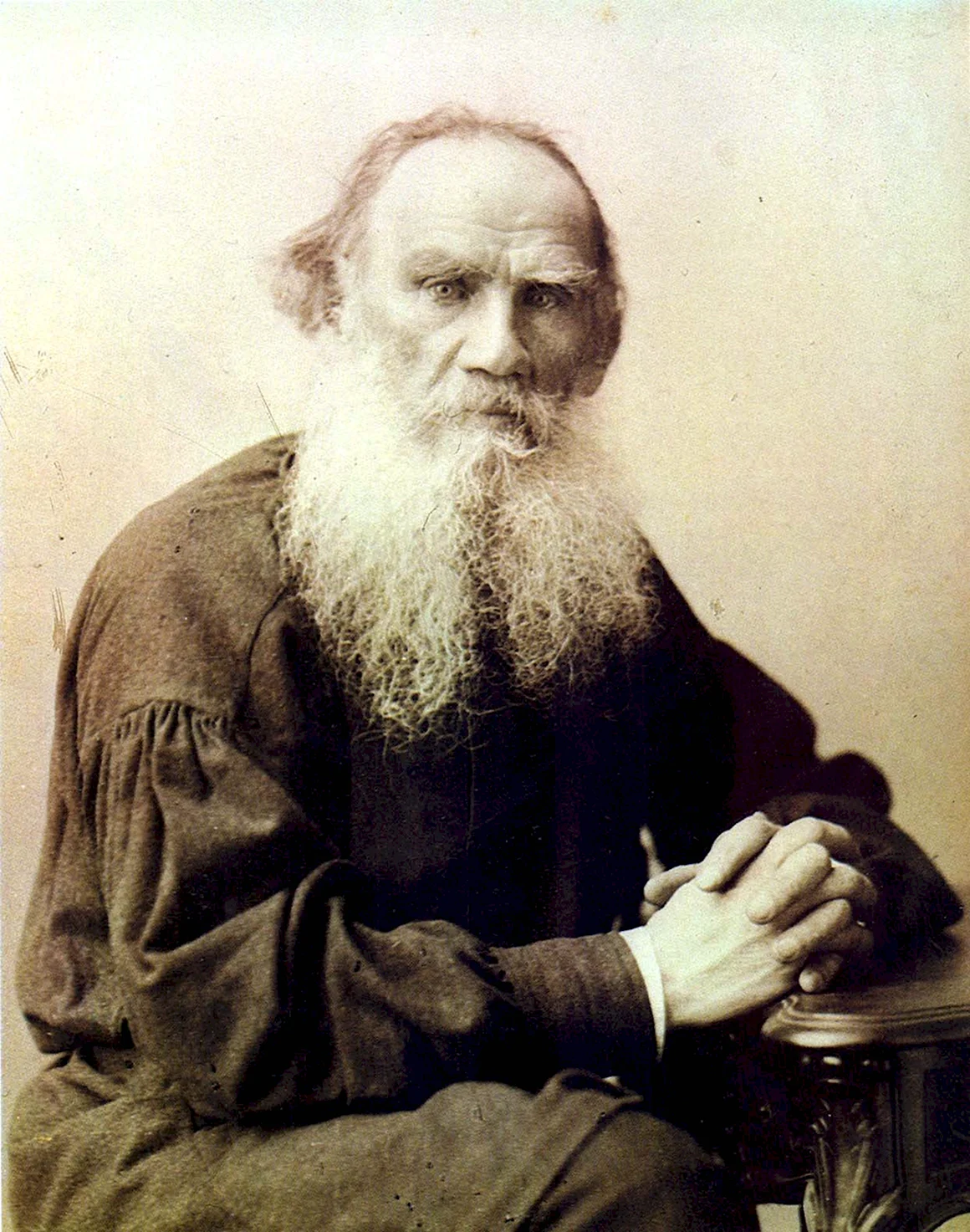 Лев Николаевич толстой