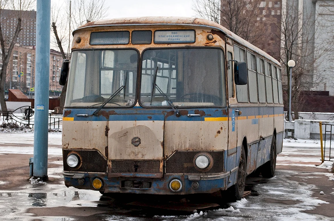 ЛИАЗ 677 голубой