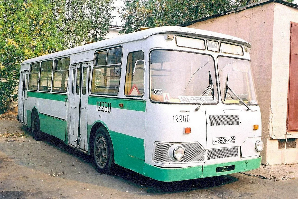 ЛИАЗ 677 сочлененный