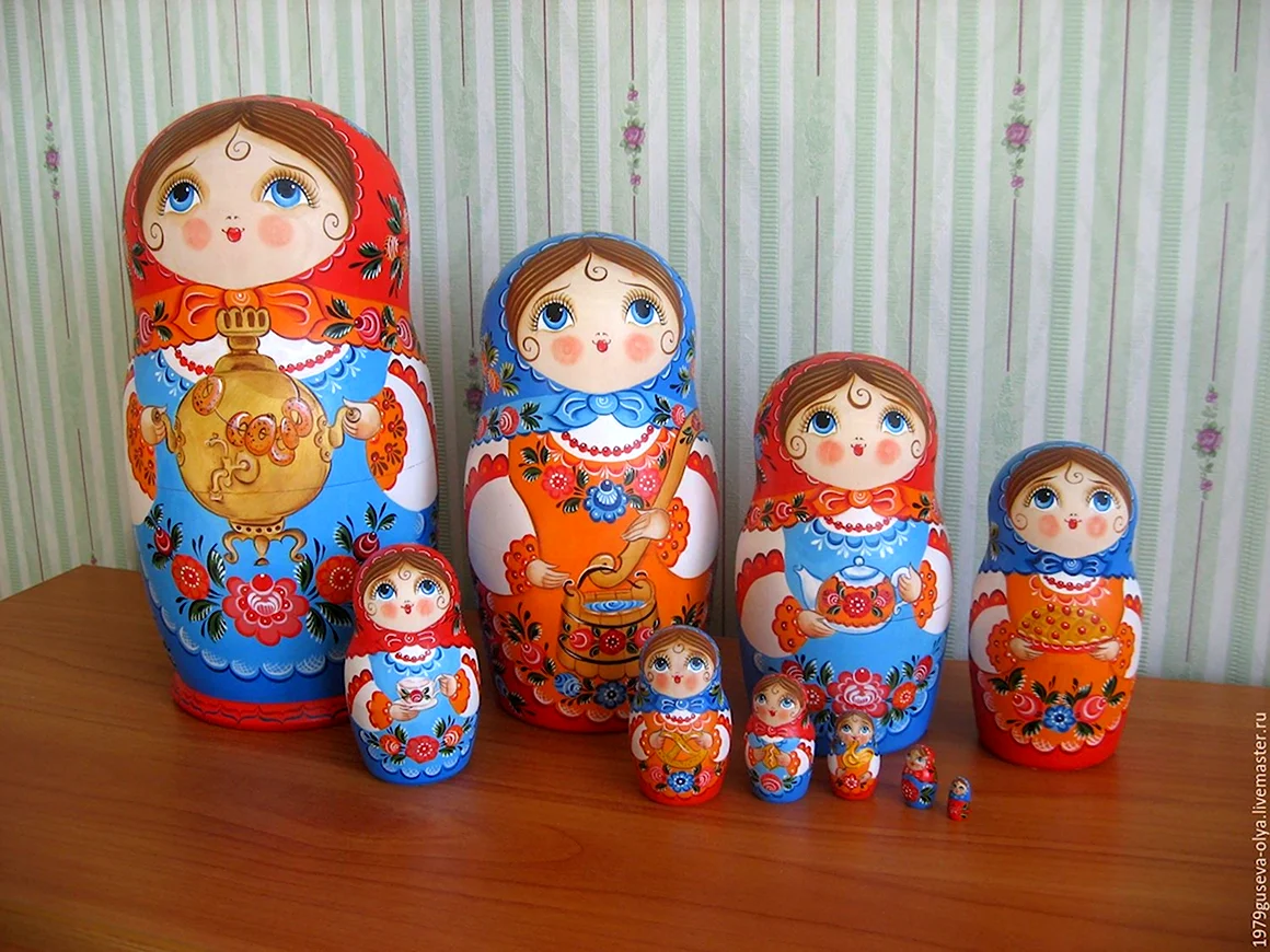 Матрешка Городецкая роспись