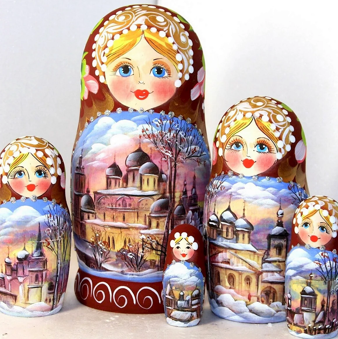 Матрёшка русская зима 5 мест 17 см