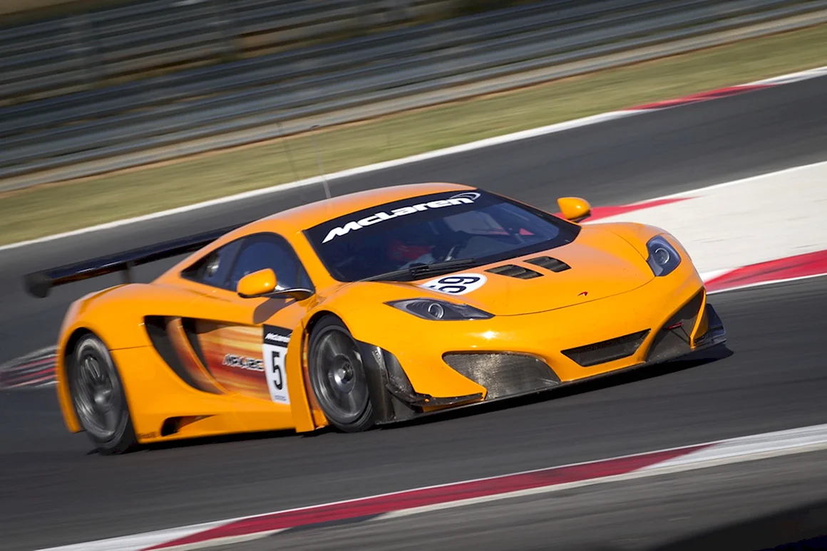 MCLAREN 12c gt3