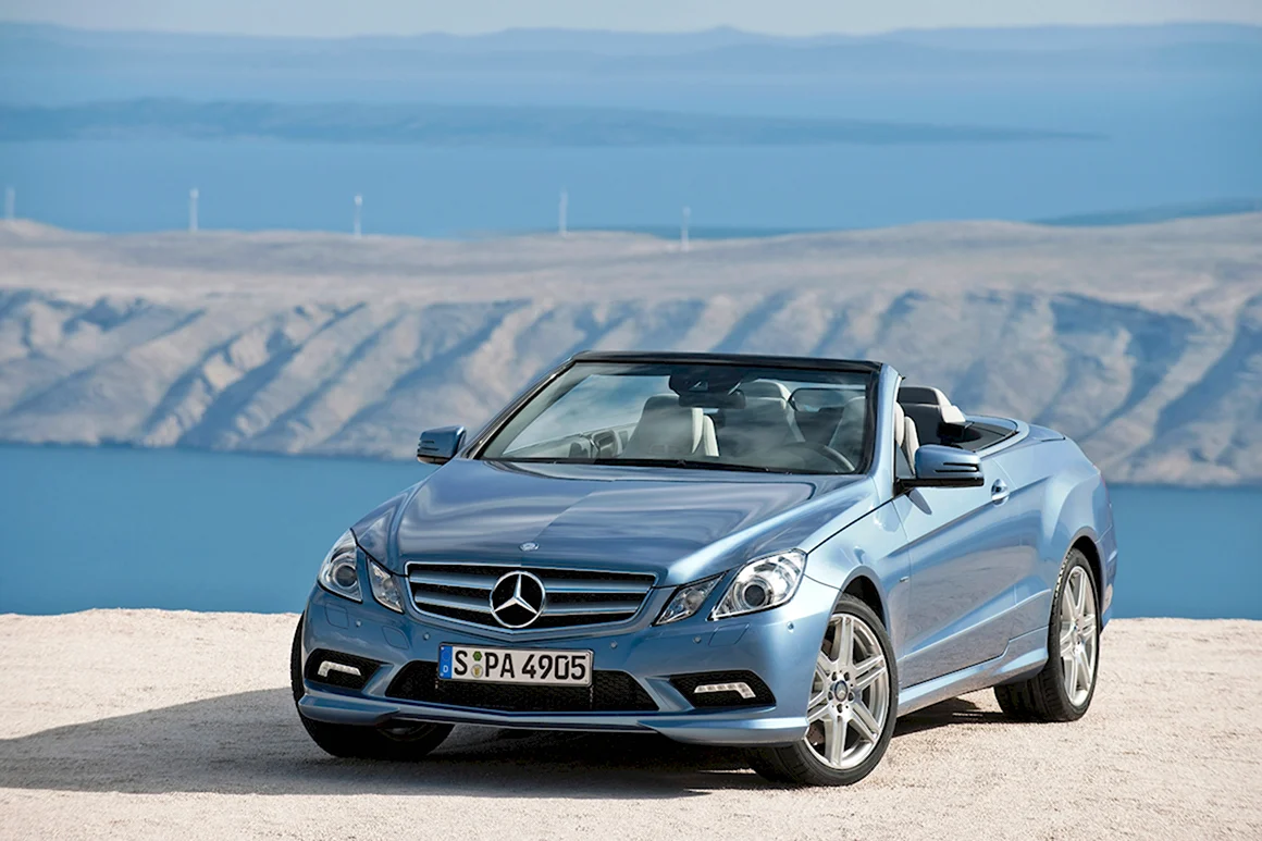 Mercedes-Benz e200 кабриолет