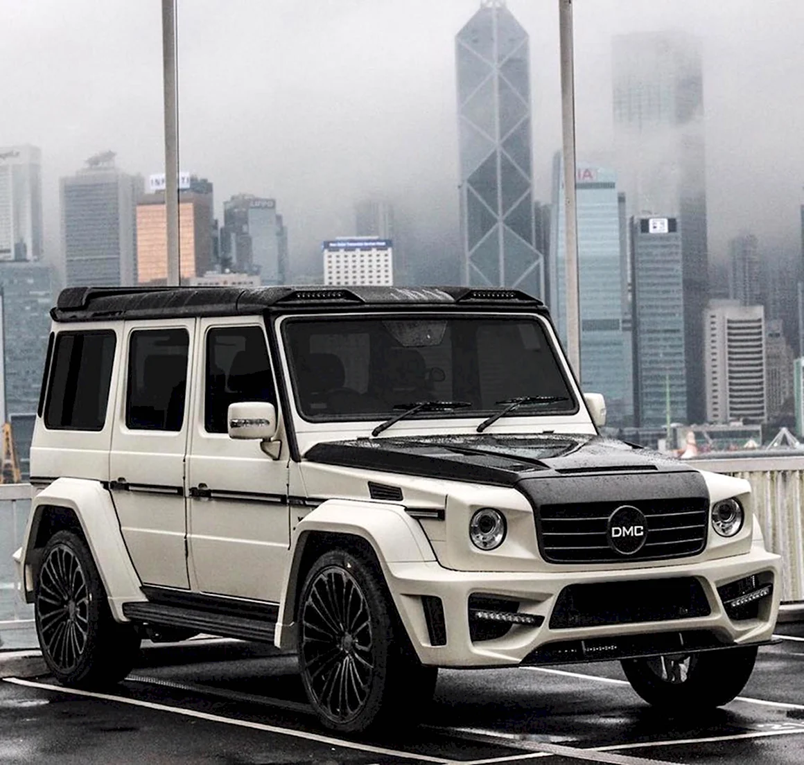 Мерседес Бенц g63