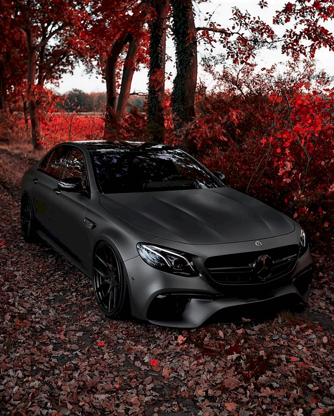 Мерседес-Бенц AMG 63 черный