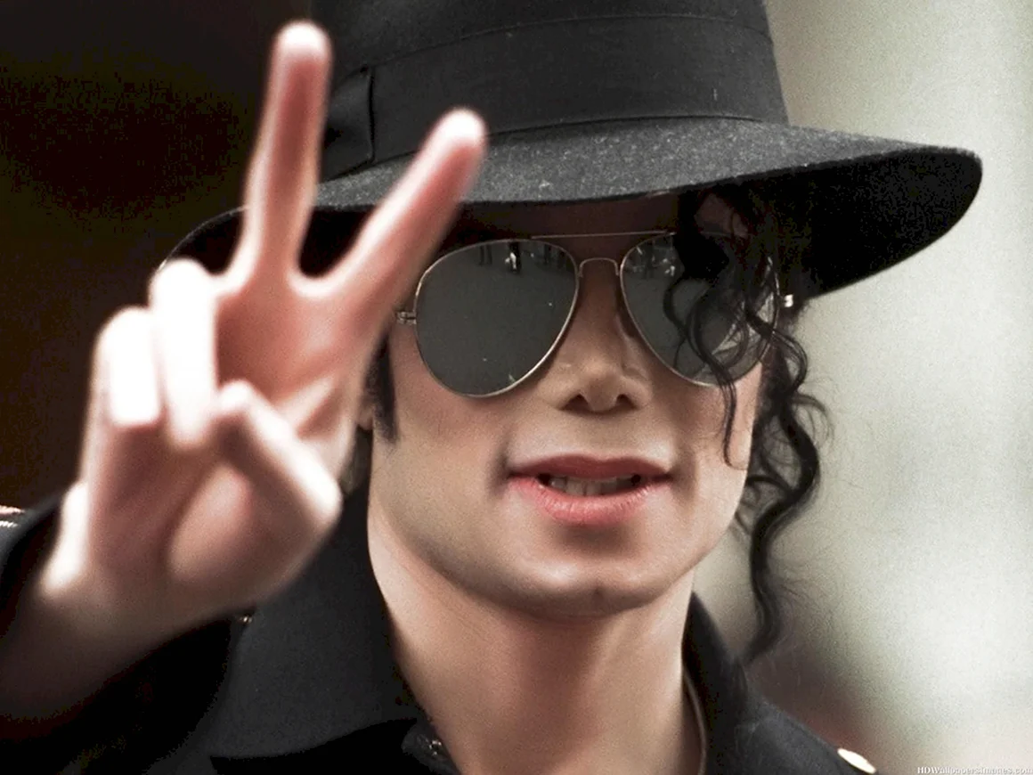Michael Jackson в шляпе