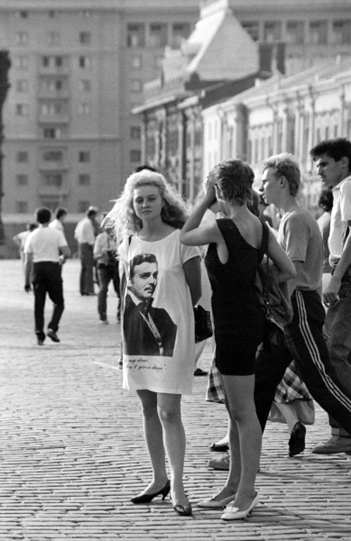 Мода 90е в России