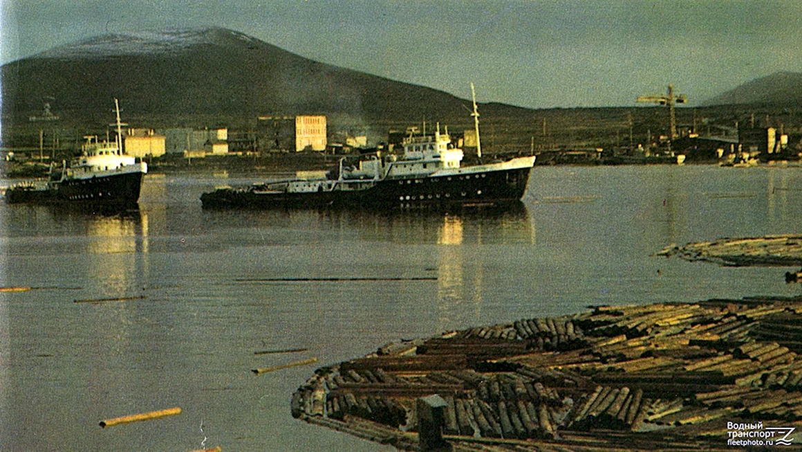 Морской порт Тикси