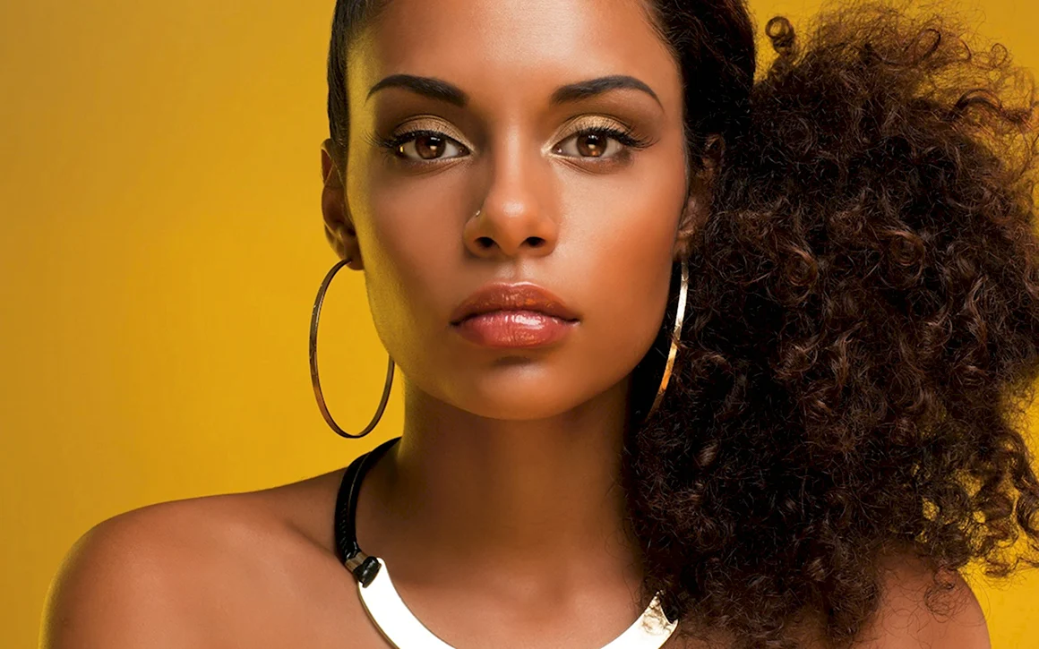 Mulatto певица