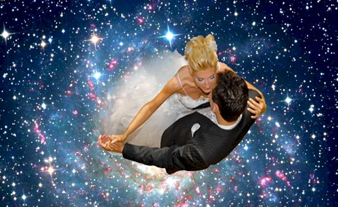 Мужчина и женщина космос