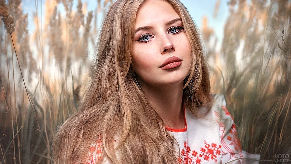Наталья Пчелинцева певица