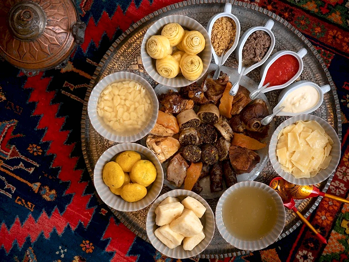 Национальная кухня Дагестана хинкал