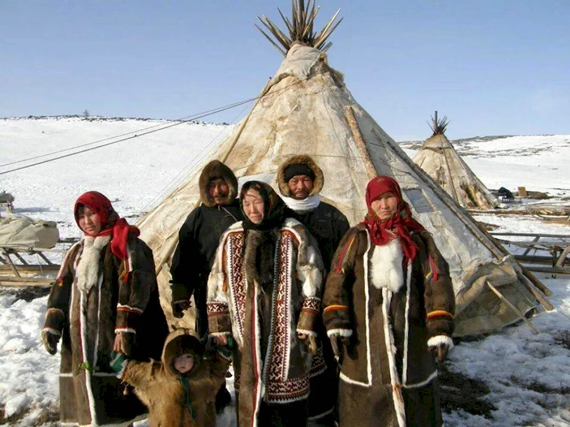 Ненцы Ханты манси чукчи