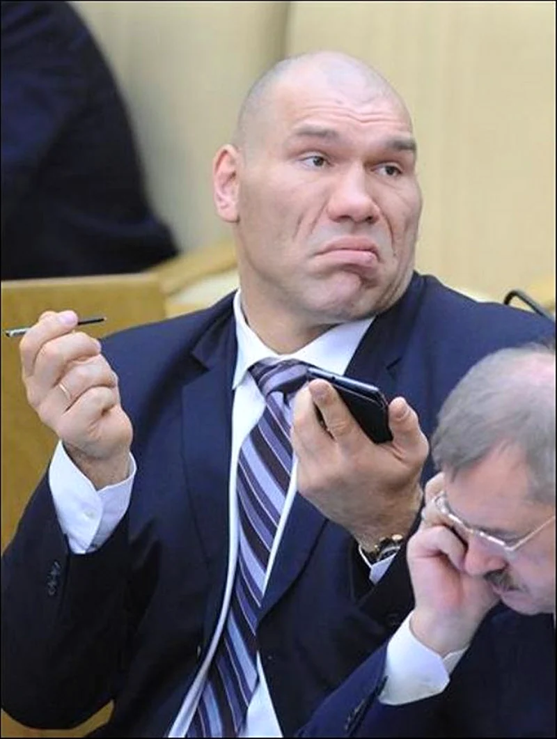 Николай Валуев тупой