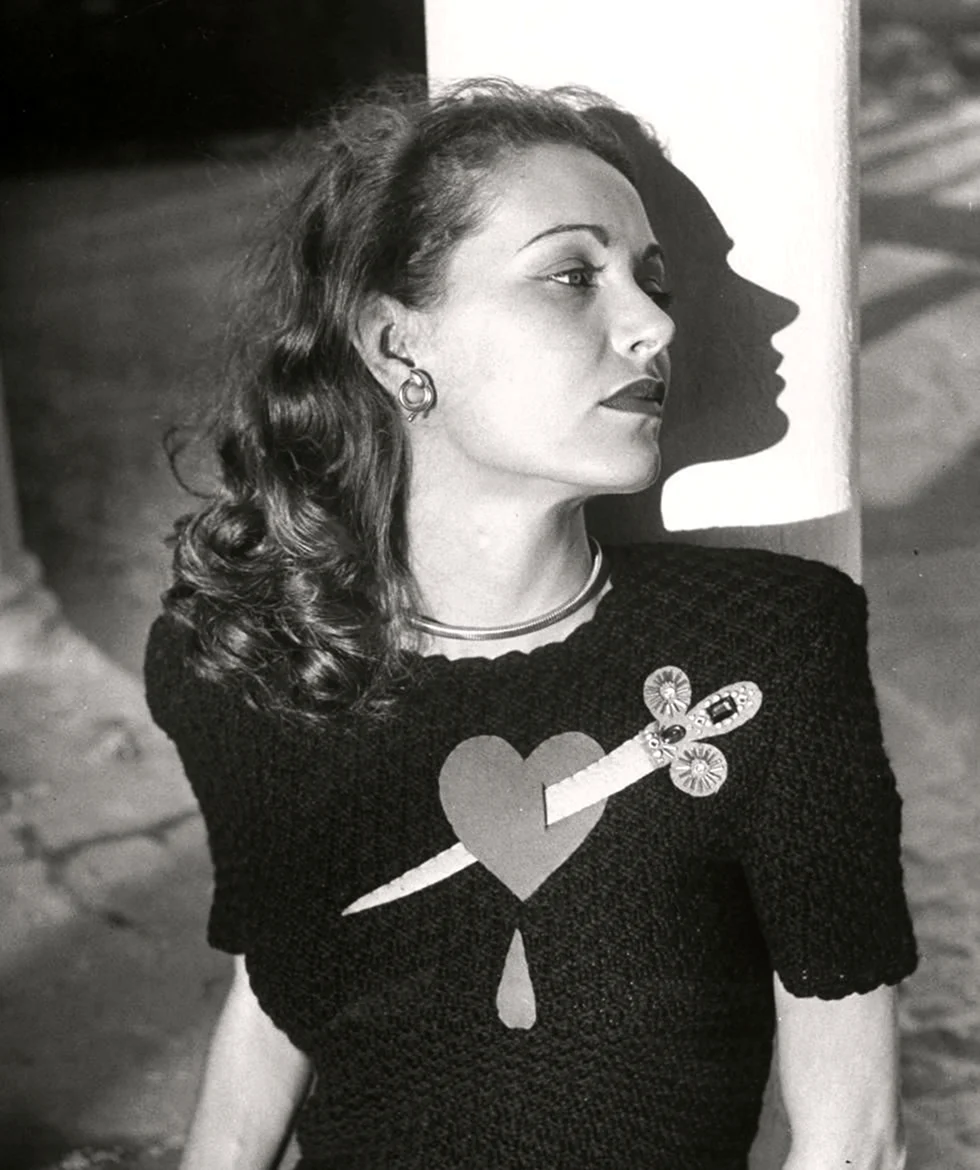 Нина Лин Vikki Dougan