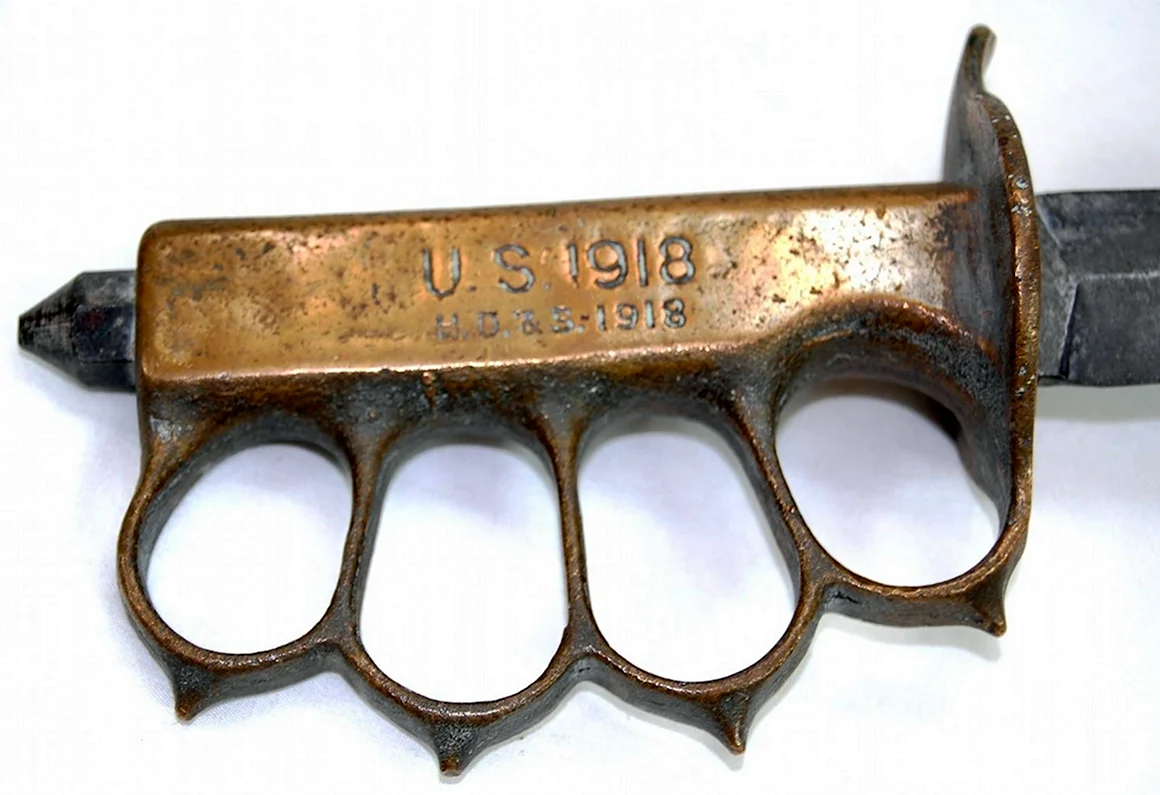 Нож кастет 1918