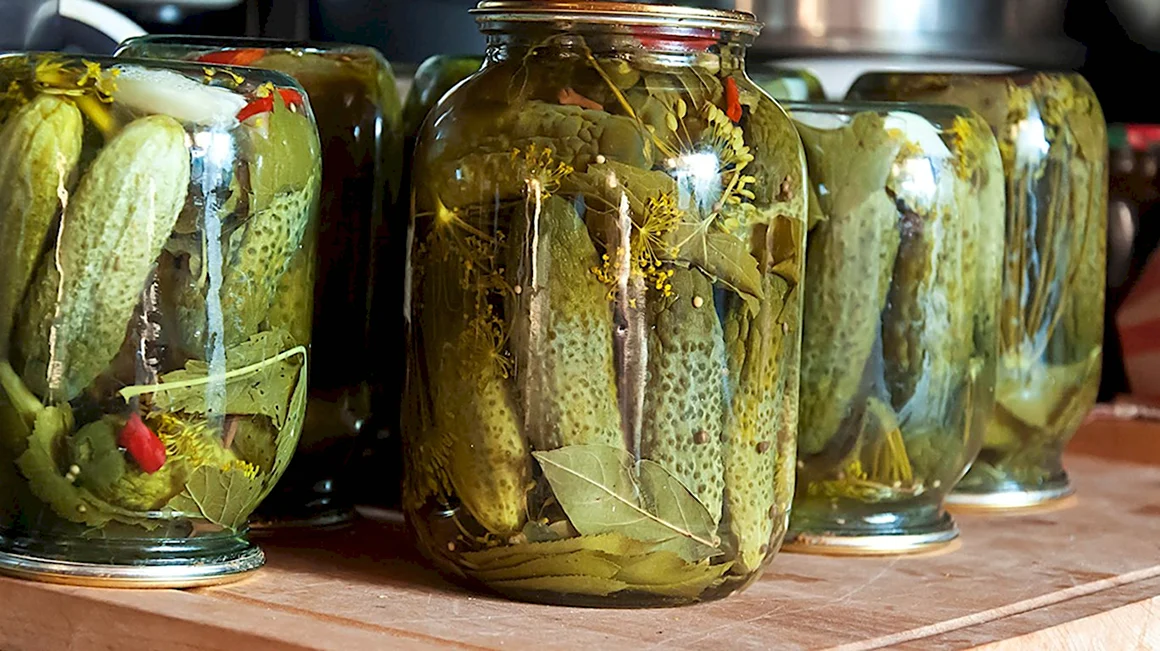 Огурцы маринованные
