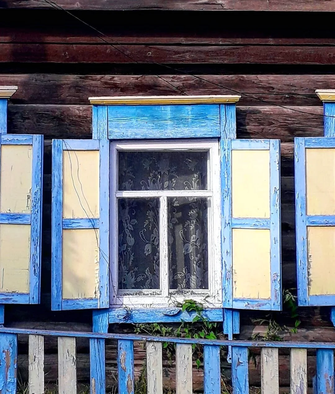 Окно в деревне