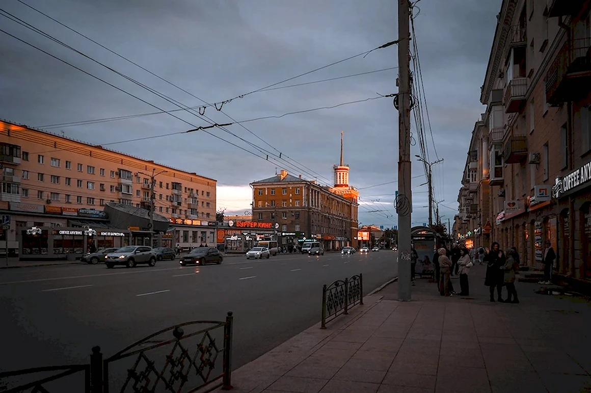 Омск вечером