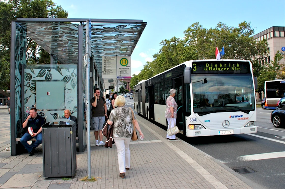 Остановка автобуса