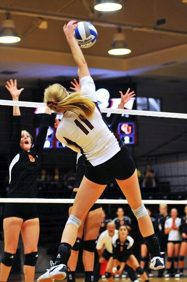 Outside hitter волейбол