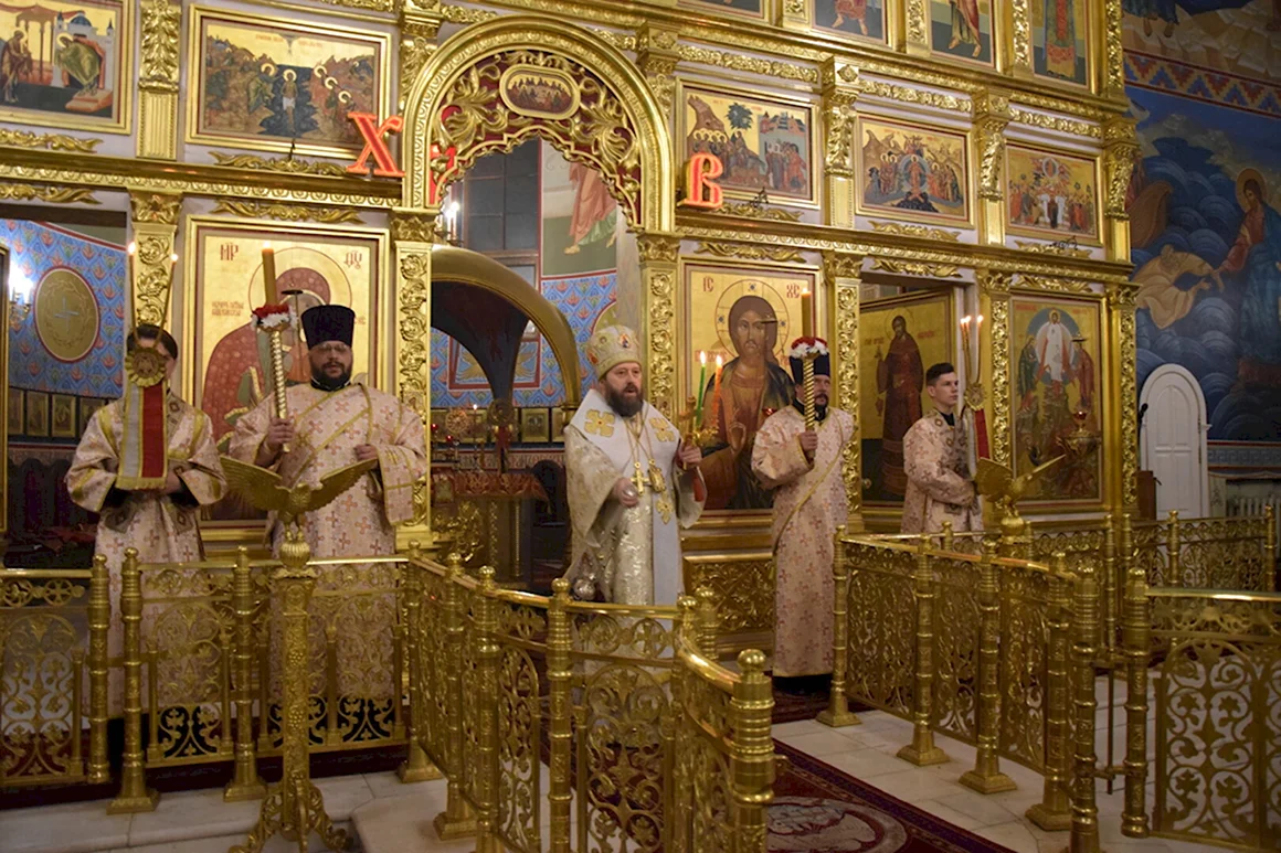 Пасхальная неделя храм