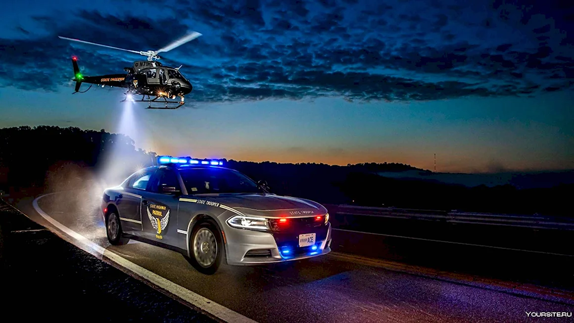 Патрульные машины в США Highway Patrol