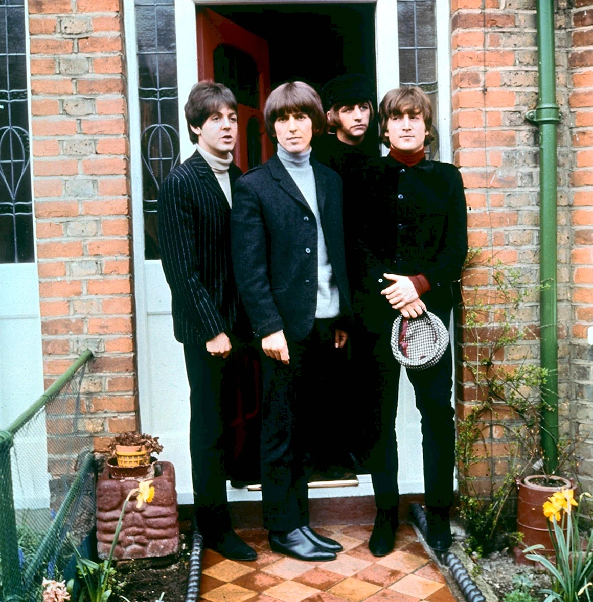Paul MCCARTNEY and George Harrison