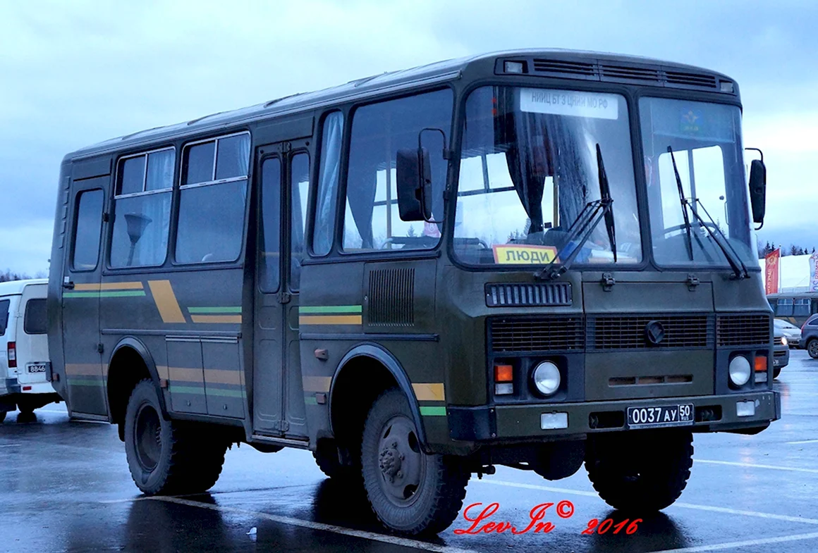 ПАЗ 3206