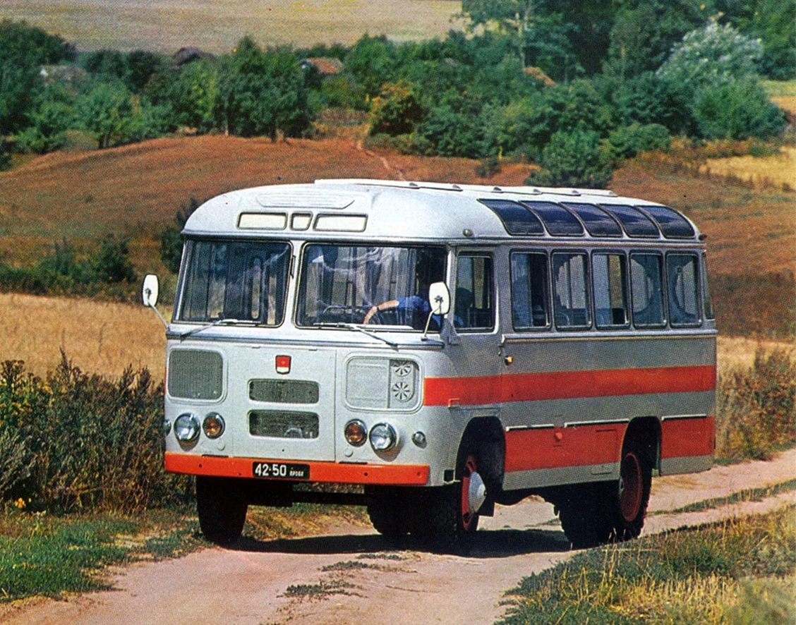 ПАЗ 672