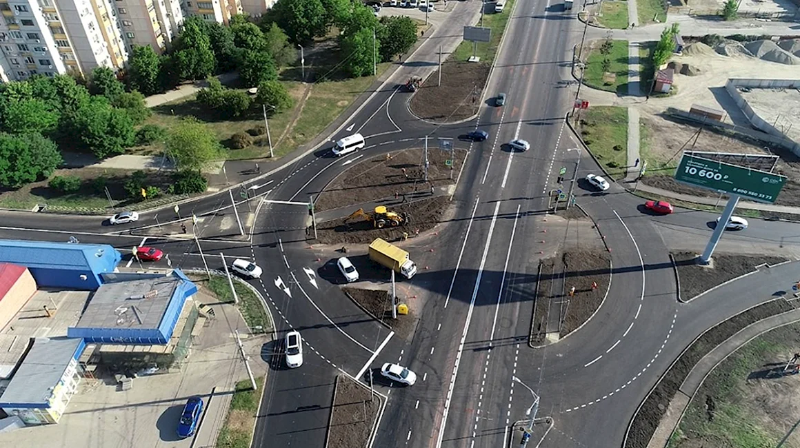 Перекресток Кореновская и Дзержинского Краснодар