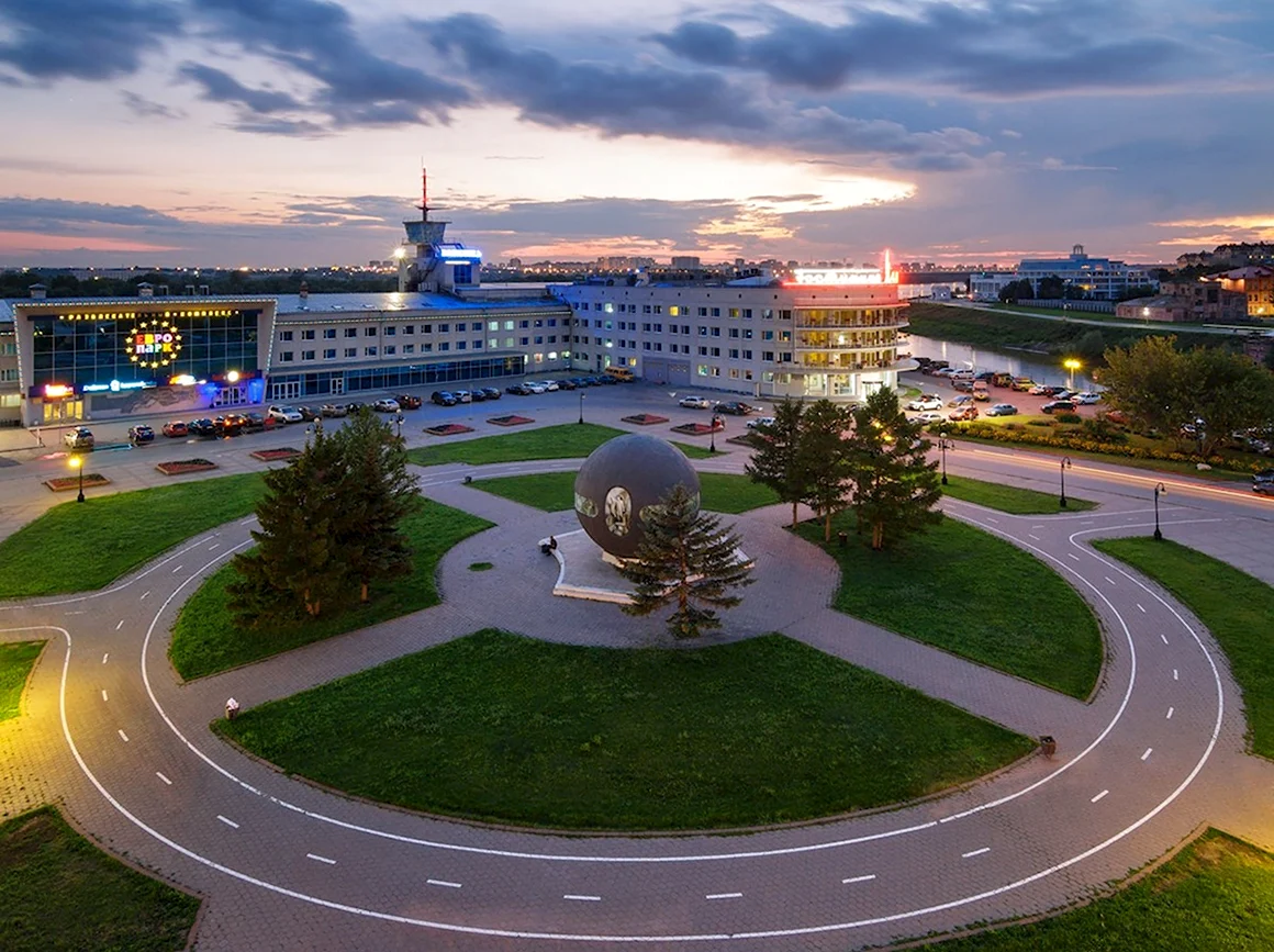 Площадь Бухгольца Омск
