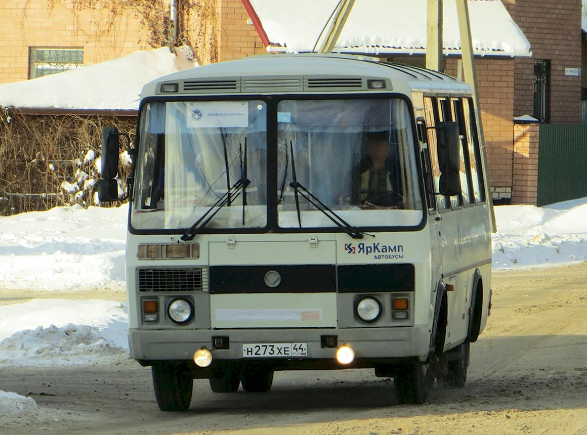 По Чугуеву на ПАЗ 32054-07 маршрут 18 кольцевой