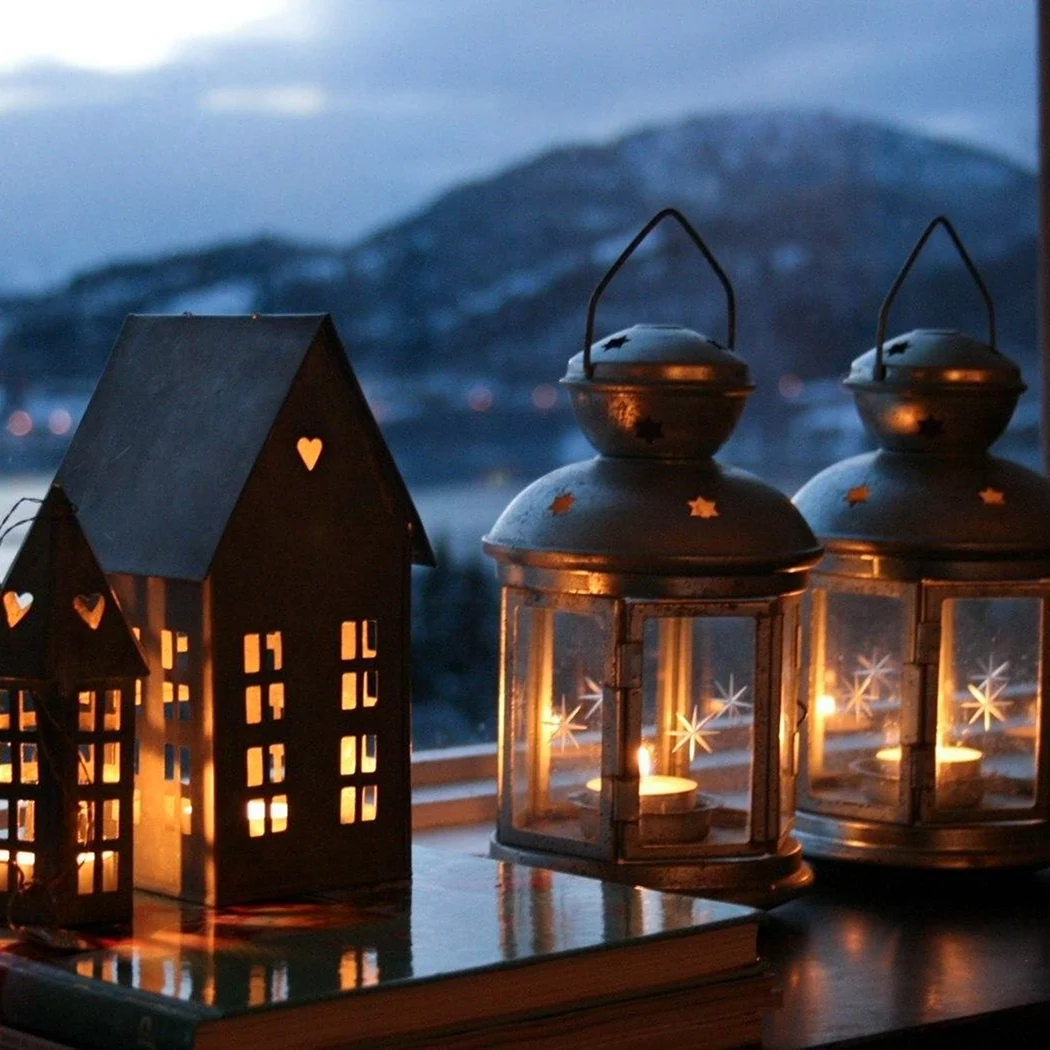 Подсвечник-домик высокий Christmas Delight