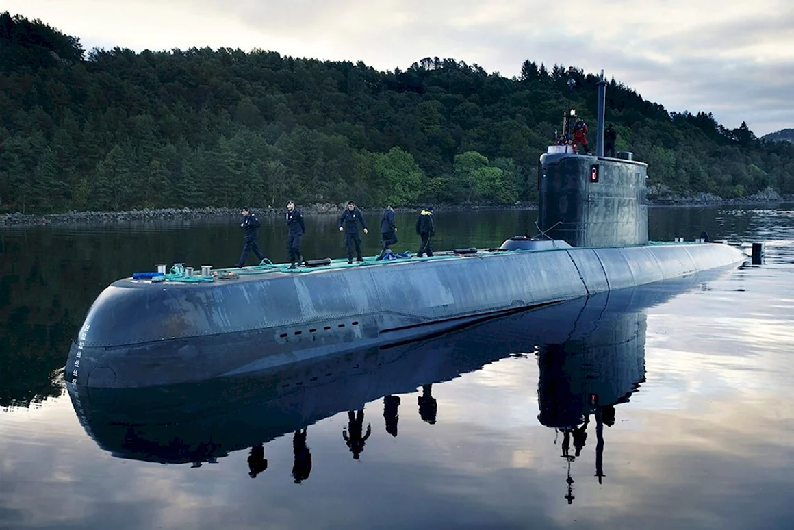 Подводная лодка субмарина